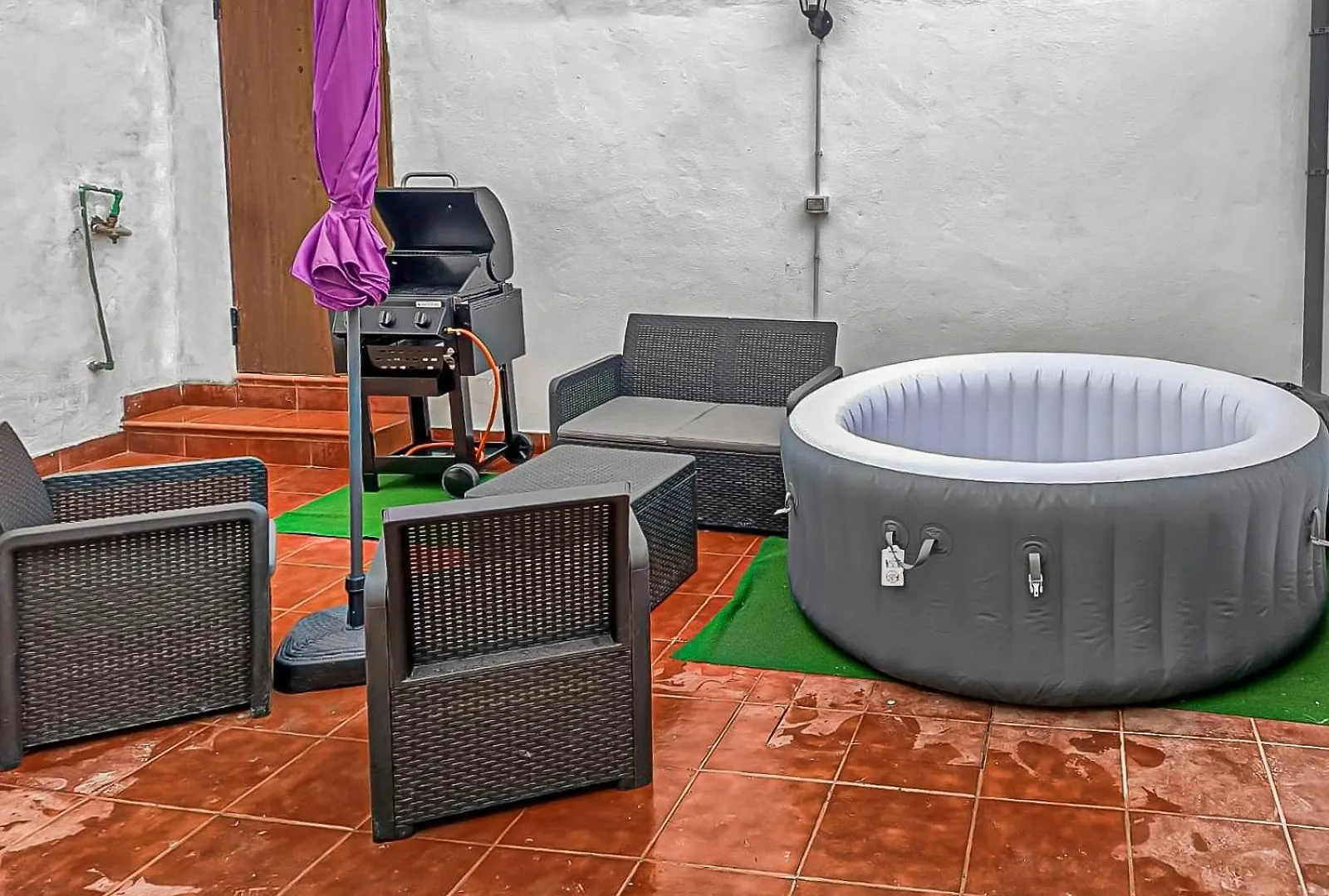ベガ・デ・サン・マテオTabaiba Rustic Getaway With Jacuzziアパートメント アパート ベガ・デ・サン・マテオ